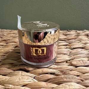 Daisy DND Dip Powder Cherry Mocha